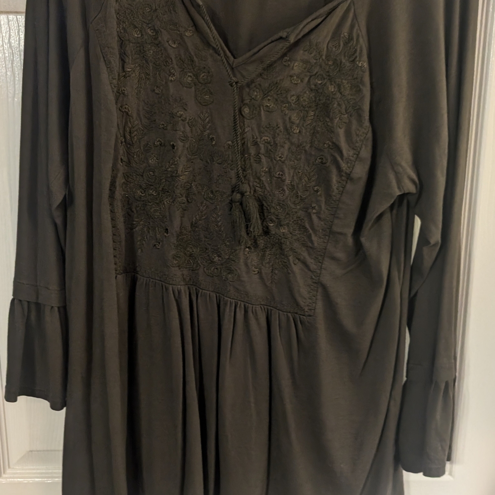 JJill Dark Olive Embroidered Tunic Top Women Shirt